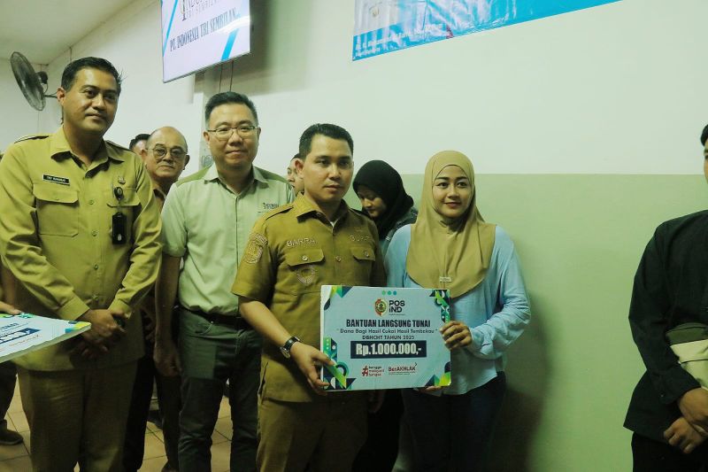 pemkab-mojokerto-salurkan-blt-bagi-hasil-cukai-ke-buruh-pabrik-rokok