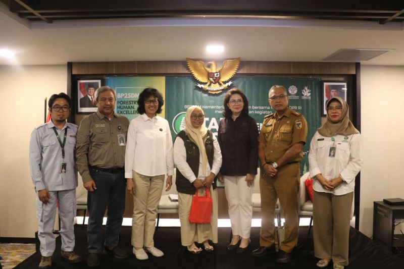kemenhut-menilai-hilirisasi-produk-kth-dorong-penguatan-ekonomi