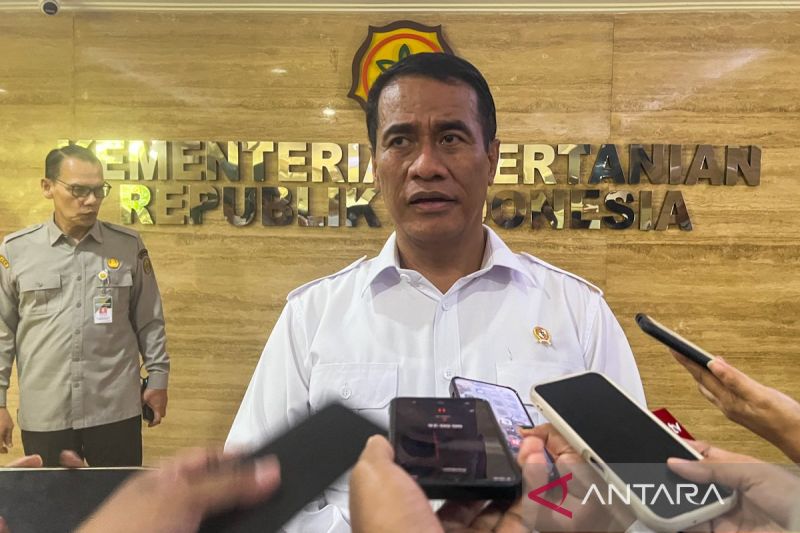 mentan-stok-beras-tertinggi-bukti-kolaborasi-dan-kepemimpinan-prabowo