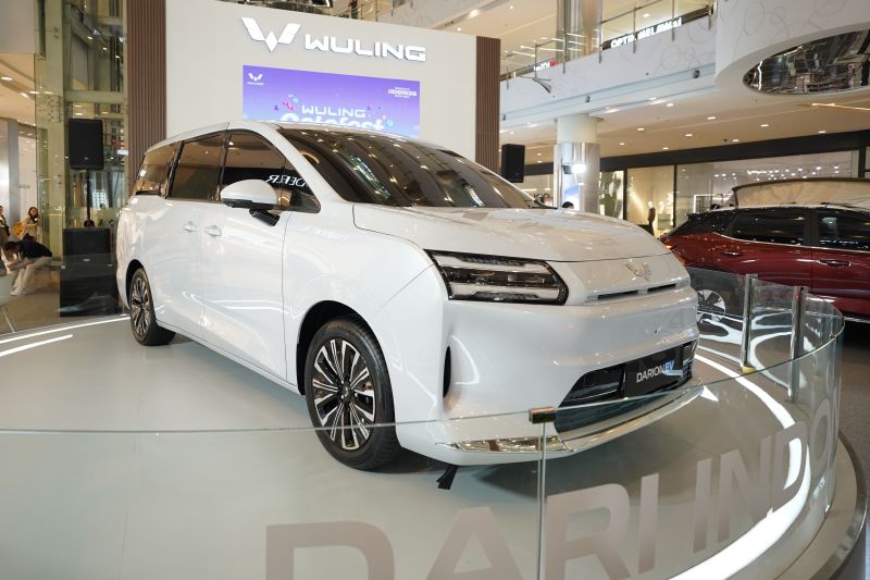wuling-dekatkan-diri-ke-konsumen-melalui-pameran-mall-di-jakarta
