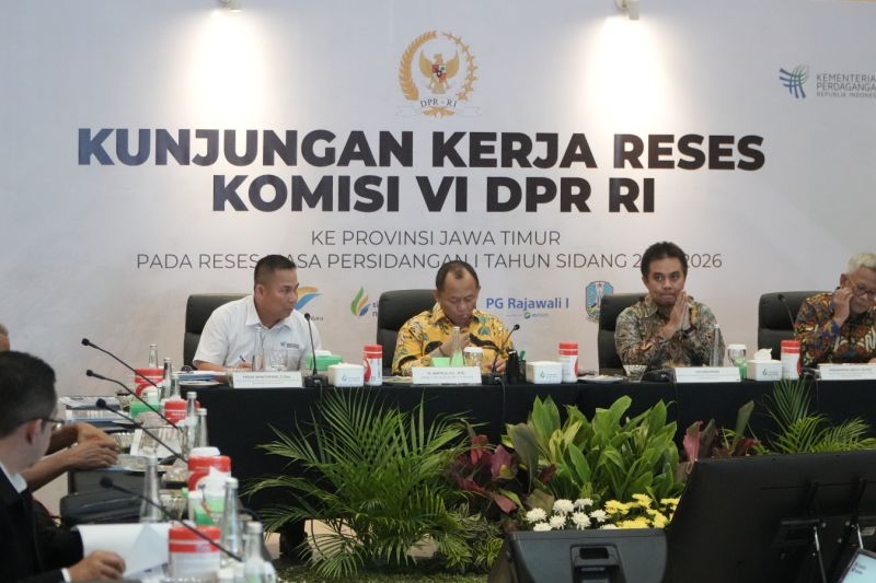 anggota-dpr-soroti-peredaran-gula-rafinasi-di-pasar-konsumsi