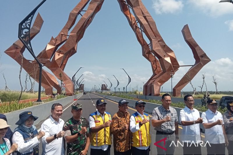 ahy-jembatan-pandansimo-di-selatan-diy-jadi-daya-tarik-pariwisata