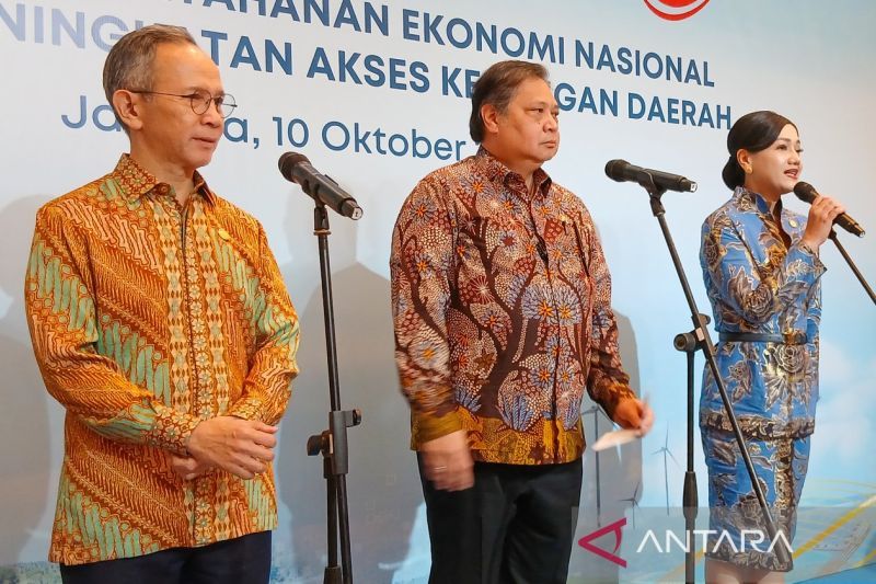 ojk-catat-pembiayaan-kredit-melawan-rentenir-capai-rp4671-triliun