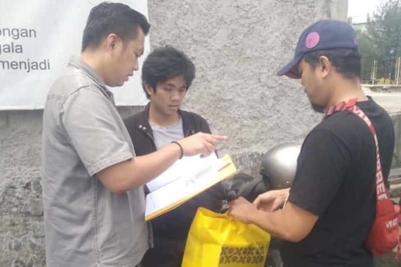 polsek-muara-baru-tangkap-pria-yang-jual-anak-kucing-hutan