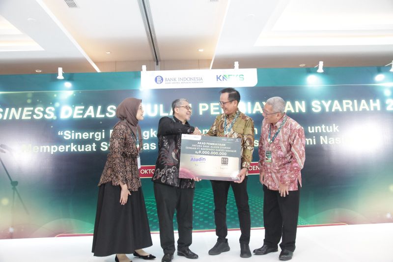 bank-aladin-syariah-siap-biayai-pelaku-usaha-halal-rp19-miliar