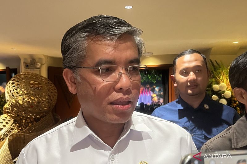 menaker-pembahasan-kenaikan-ump-masih-dalam-proses