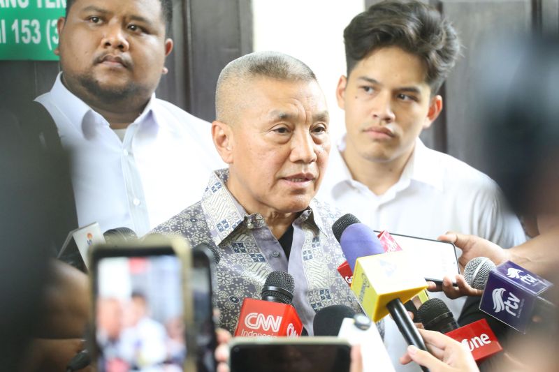kuasa-hukum-nadiem-tetap-tuntut-bukti-kerugian-usai-praperadilan