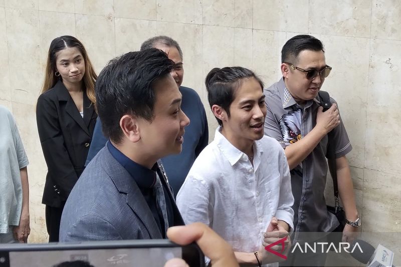 polisi-paparkan-dugaan-ancaman-dj-panda-terhadap-erika-carlina