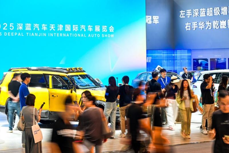 penjualan-nev-di-china-melonjak-sepanjang-januari-september-2025