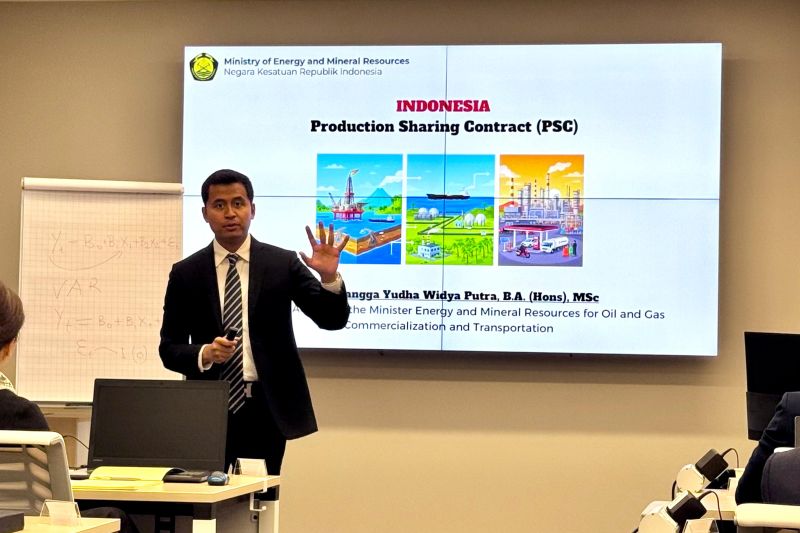 sektor-hulu-migas-ri-dikelola-secara-ketat-oleh-prinsip-konstitusional