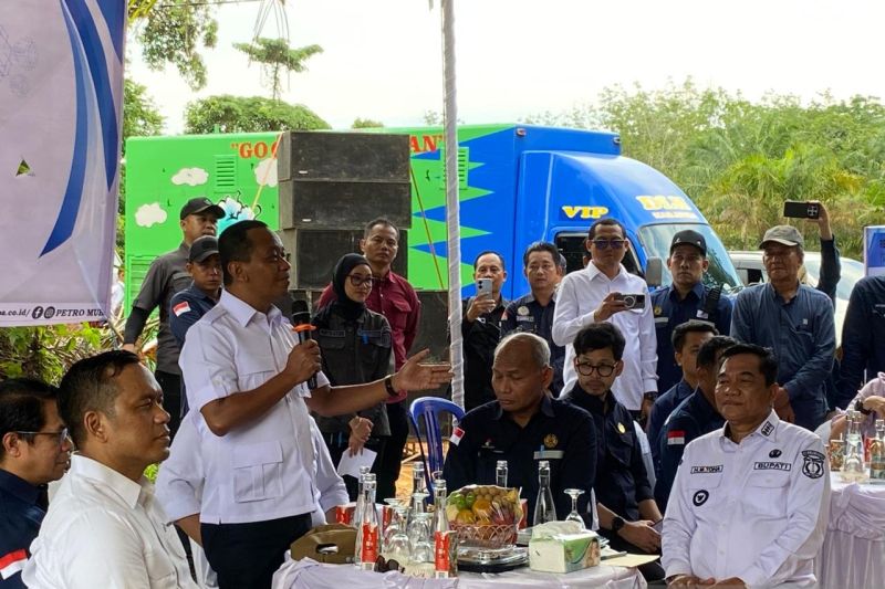 menteri-esdm-menjamin-beli-minyak-sumur-rakyat-dengan-harga-pasti