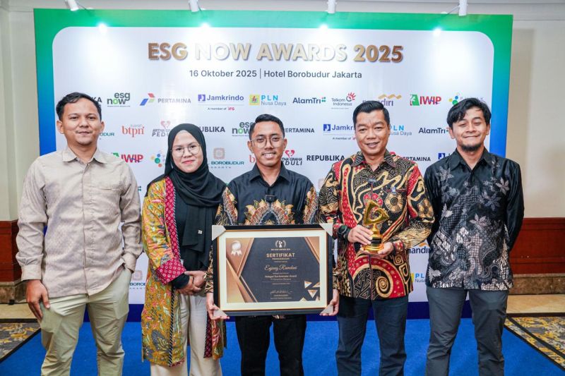 program-desa-energi-pertamina-patra-niaga-meraih-penghargaan-esg