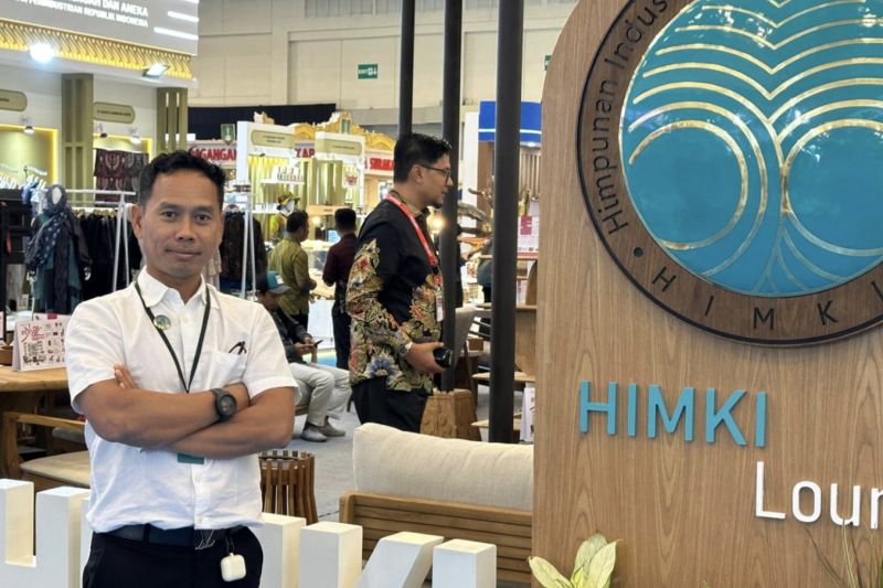 himki-luncurkan-lokapasar-perkuat-ekspor-industri-kerajinan-ri
