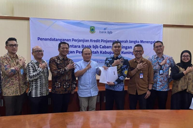 bank-bjb-dukung-visi-kuningan-melesat-lewat-pinjaman-daerah