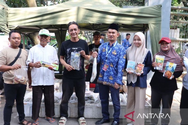 diskan-bekasi-fasilitasi-bazar-perkuat-promosi-olahan-ikan