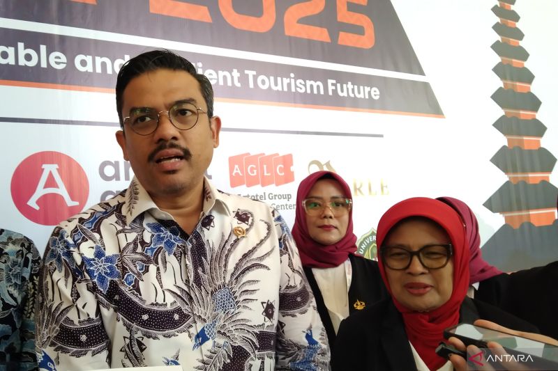 pemerintah-kembangkan-wisata-gastronomi-berbasis-umkm