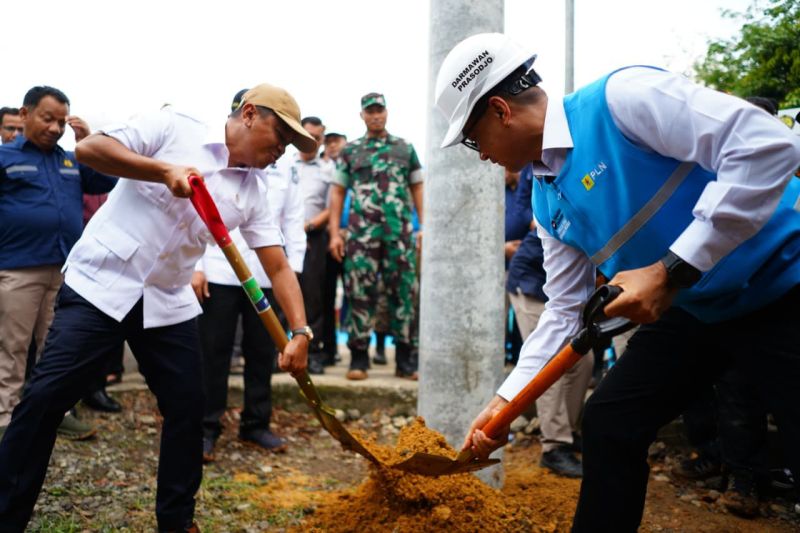 Pemerintah targetkan 1.285 desa teraliri listrik pada akhir tahun 2025