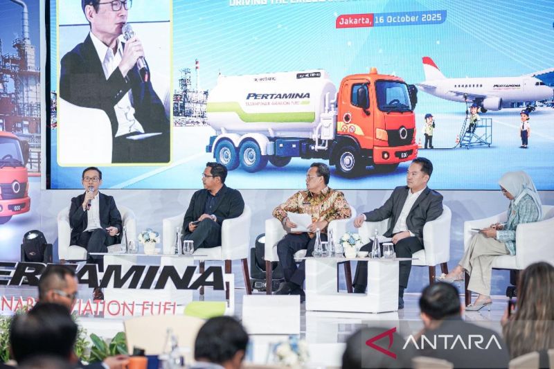 kemenhub-percepat-regulasi-saf-untuk-tekan-emisi-penerbangan