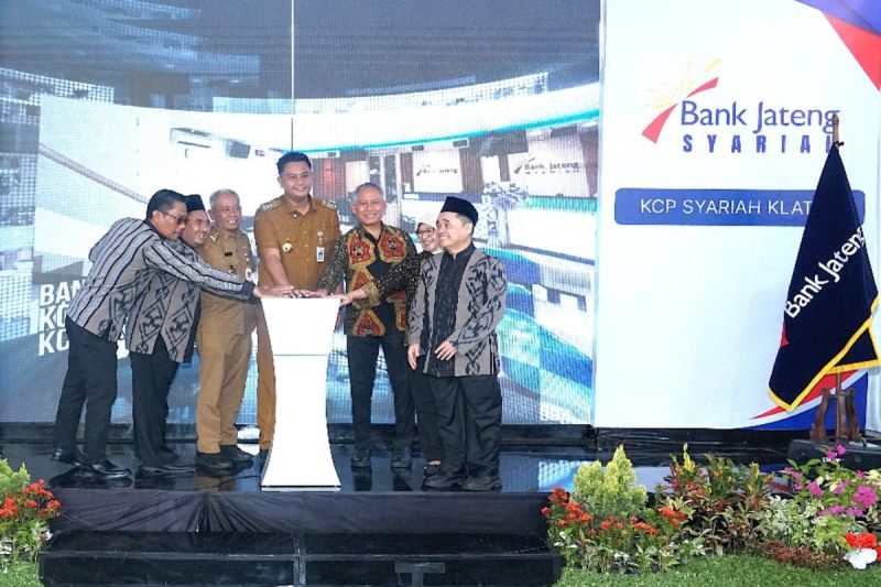 perkuat-pembangunan-daerah-bank-jateng-meraih-penghargaan-bisra-2025