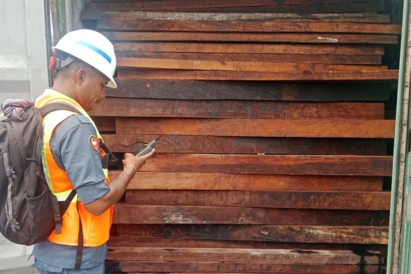 kemenhut-tegaskan-tata-kelola-adil-dalam-pemanfaatan-hasil-kayu