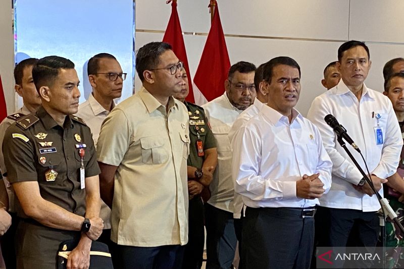 mentan-distributor-yang-mainkan-harga-pupuk-dicabut-izin-usahanya