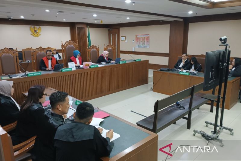 ammar-zoni-dkk-minta-dihadirkan-langsung-pada-sidang-di-pn-jakpus
