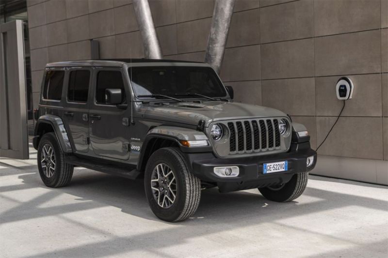 jeep-tarik-24-ribu-lebih-wrangler-4xe-plug-in-hybrid-yang-bermasalah