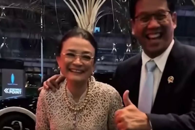 profil-ida-yulidina-istri-menkeu-purbaya-yang-curi-perhatian-publik