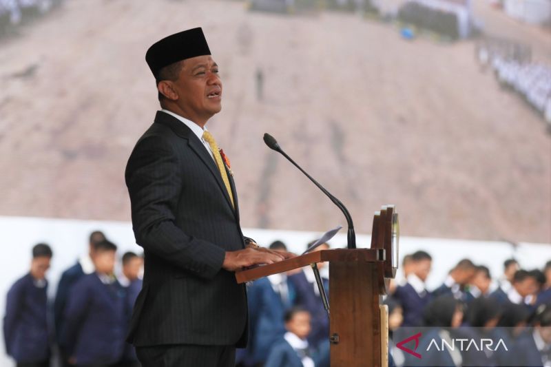 hut-ke-80-esdm-bahlil-angkat-pesan-pertambangan-bertanggung-jawab