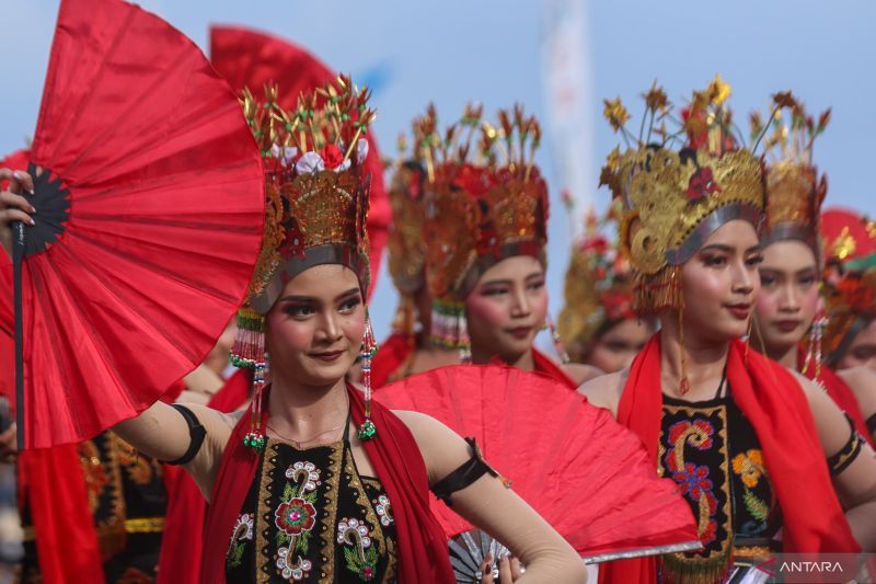 festival-gandrung-sewu-pesan-keindahan-yang-lahir-dari-kolaborasi