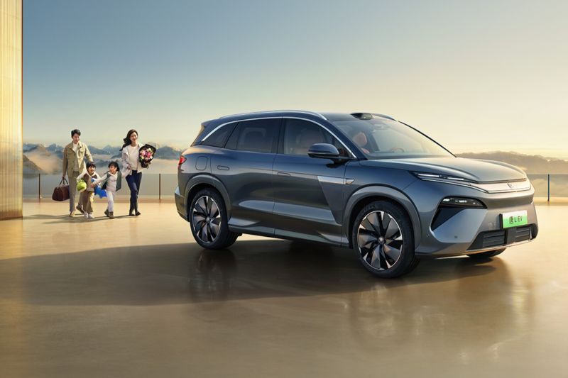 byd-tang-l-bakal-debut-global-dengan-nama-atto-8