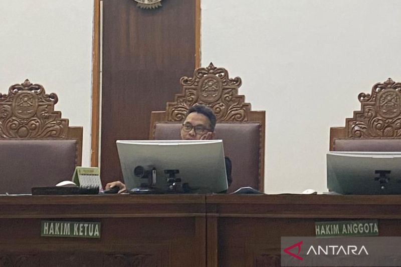 gugatan-praperadilan-delpedro-ditolak