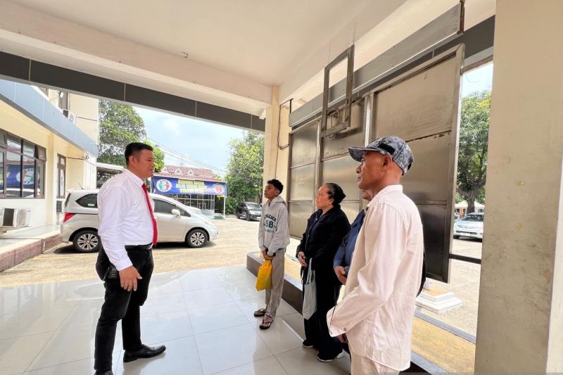 polsek-koja-pulangkan-dua-remaja-ke-keluarga-usai-diamankan