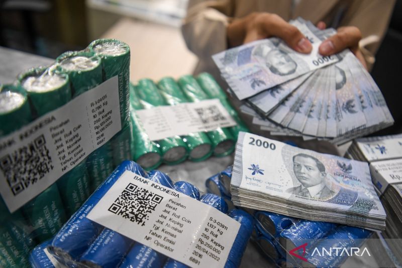 rupiah-melemah-jadi-rp16621-per-dolar-as-pada-penutupan-perdagangan