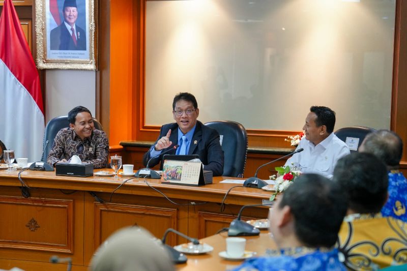 menkeu-menhut-sebut-pentingnya-manajemen-kehutanan-demi-tekan-karhutla