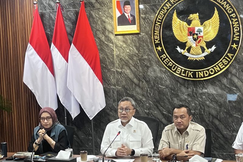 zulhas-perpres-tata-kelola-penyelenggaraan-program-mbg-sudah-selesai