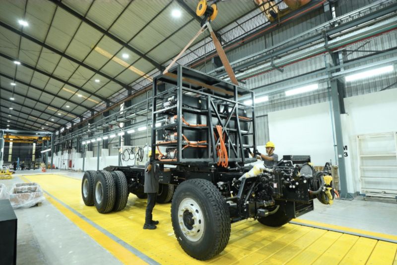 vktr-catat-pendapatan-rp717-miliar-fokus-adopsi-ev-komersial