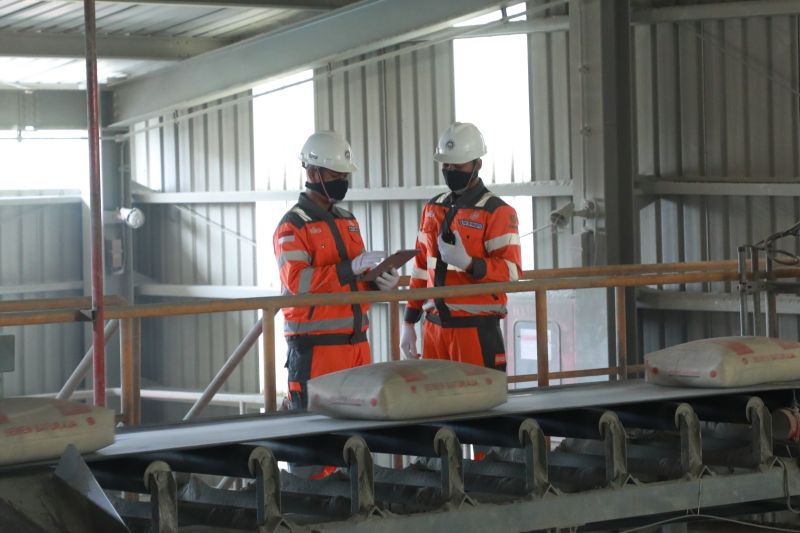 pendapatan-semen-baturaja-naik-27-persen-jadi-rp178-t-di-kuartal-iii