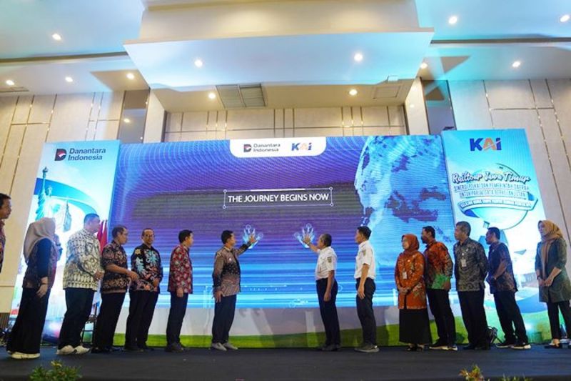 kai-daop-madiun-inisiasi-program-wisata-bertajuk-rail-tour-jawa-timur