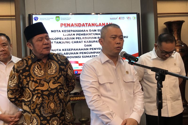 menhub-minta-pembangunan-pelabuhan-tanjung-carat-sumsel-sesuai-jadwal