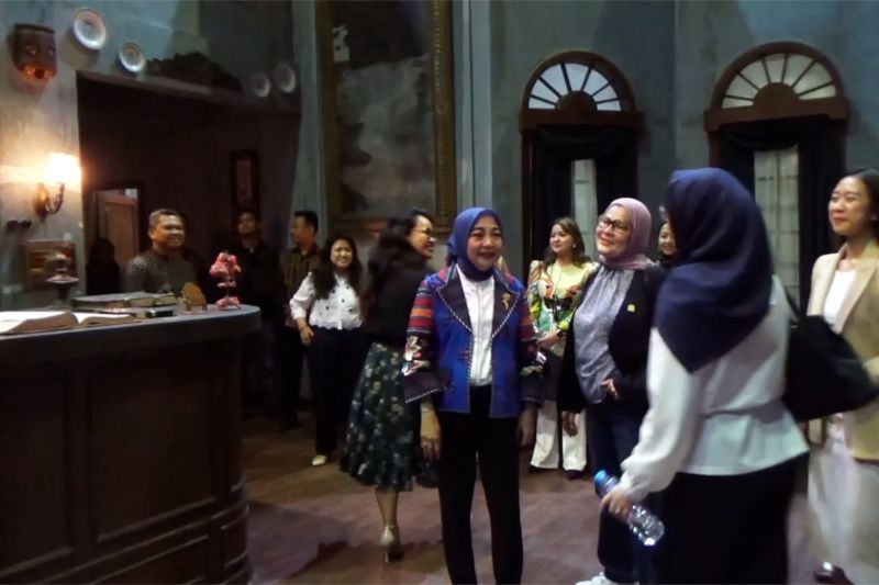 kemenkraf-ajukan-keringanan-pajak-bagi-pelaku-industri-kreatif-ke-dpr