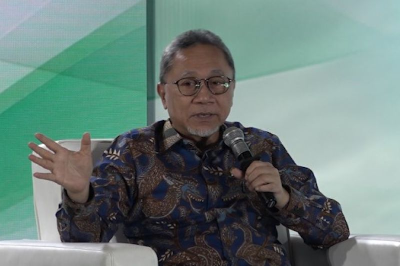 zulhas-minta-koperasi-mp-atasi-kenaikan-harga-pangan-dampak-mbg