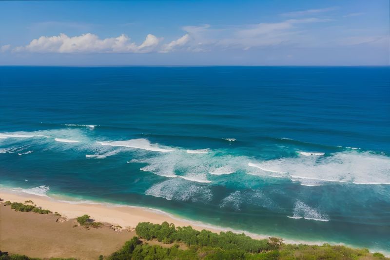 lombok-barat-kembangkan-destinasi-wisata-selancar