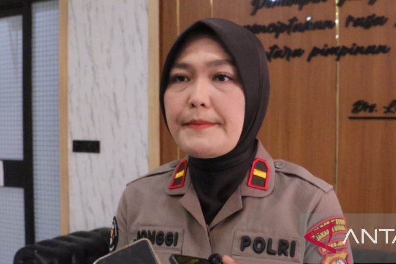 polisi-dalami-dugaan-penukaran-label-sni-dan-label-halal-di-jakut