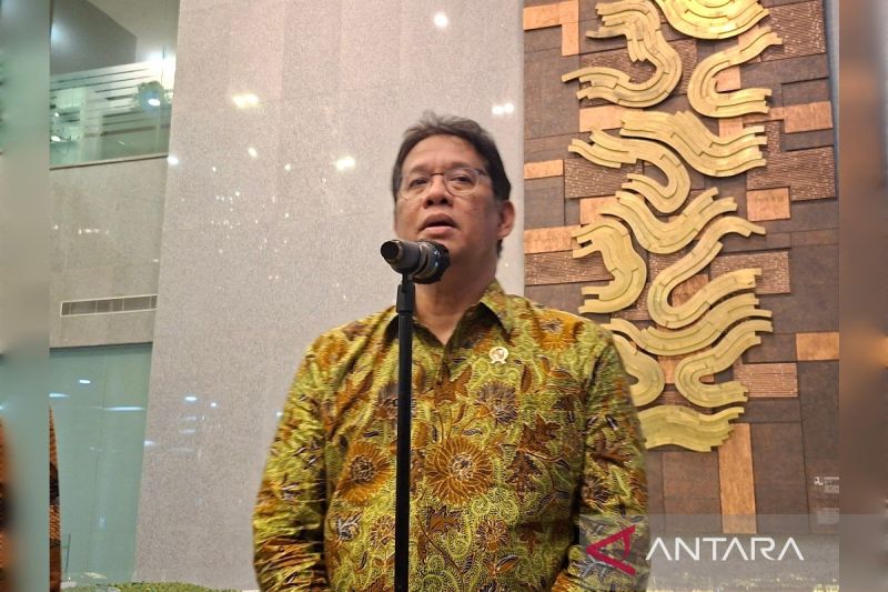 menkeu-purbaya-siapkan-tarif-cukai-khusus-untuk-rokok-ilegal-domestik