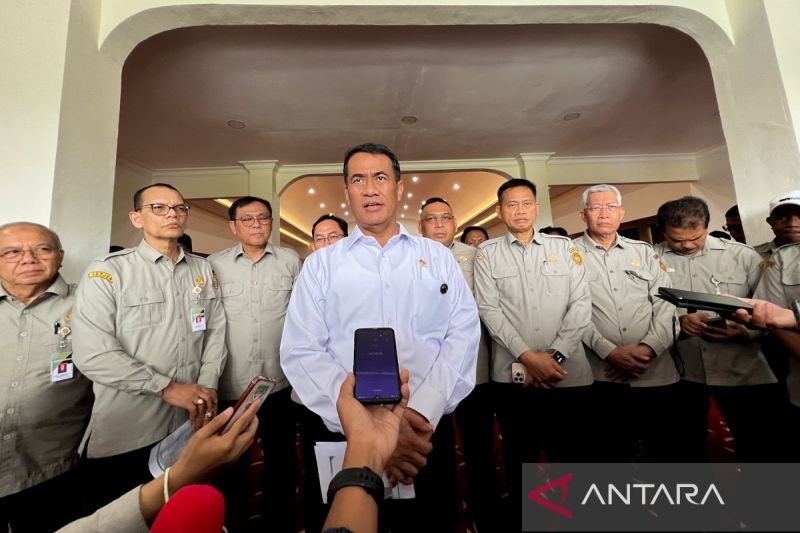 mentan-kolaborasi-perkuat-stok-beras-tertinggi-sepanjang-sejarah