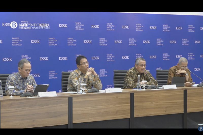 gubernur-bi-perkirakan-ekonomi-tumbuh-kisaran-47-55-persen-pada-2025