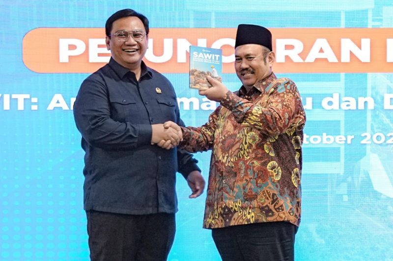 kepala-bappenas-tata-kelola-sawit-harus-diselesaikan-bersama-sama