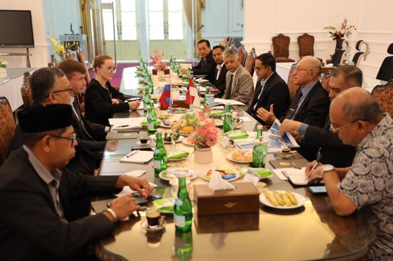 dubes-rusia-dan-wali-nanggroe-bahas-kerja-sama-multi-sektor-di-aceh