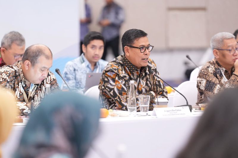 asbisindo-ingin-pangsa-pasar-bank-syariah-ri-naik-jadi-20-persen